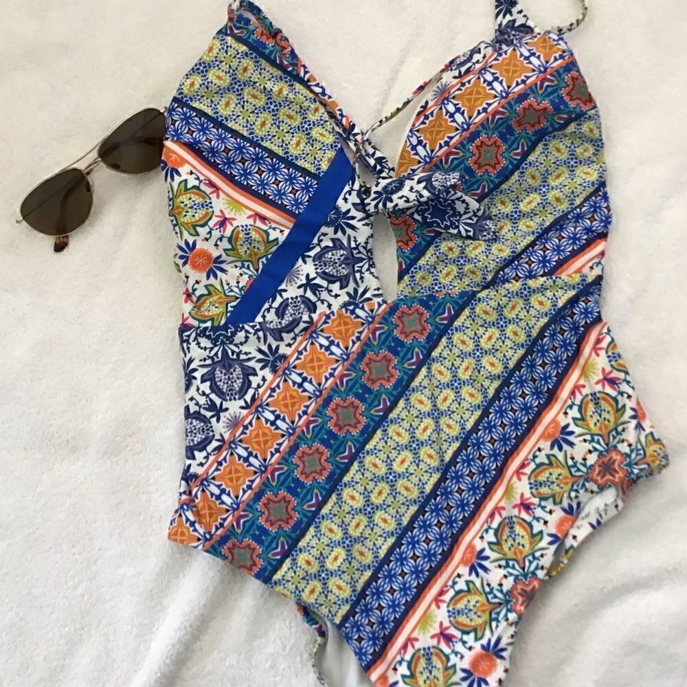 NWT Nanette Lepore Patchwork Goddess one piece swimsuit with key hole front open